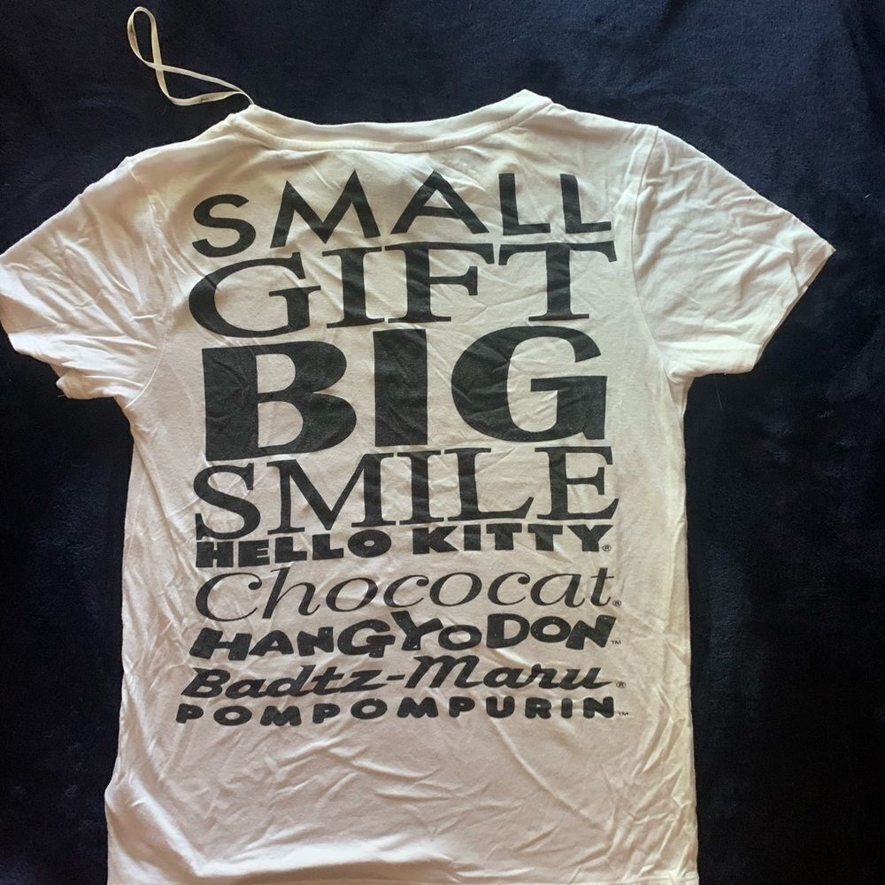 Forever 21 & Sanrio Hello Kitty Collection Exclusive T Shirt - Picture 3 of 3